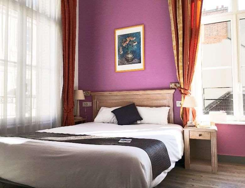 Brit Hotel Aux Sacres Reims, Centre Historique Quarto foto